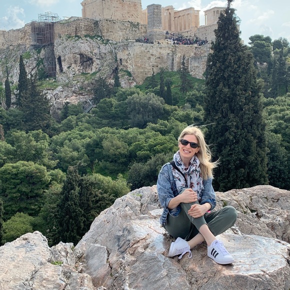 Meet your Posher, Mackenzie - Picture 1 of 1